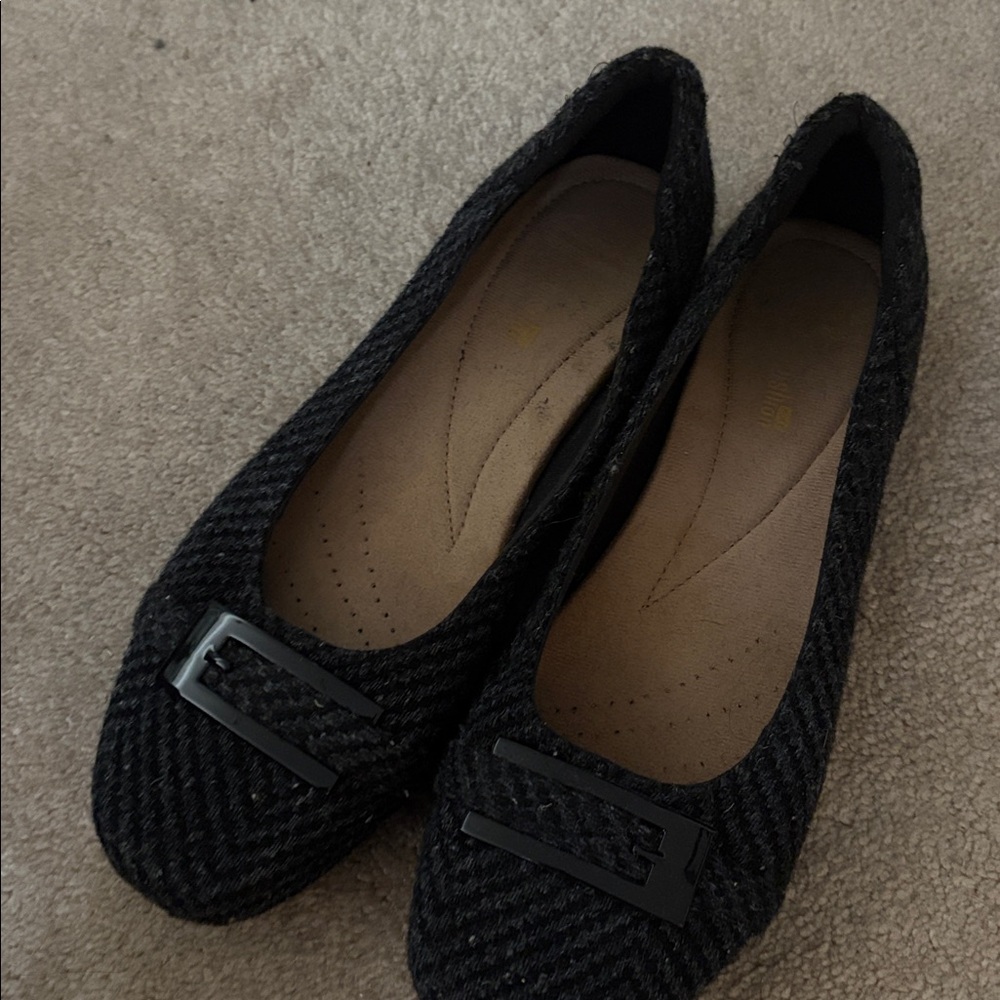 CLARKS NEW Blanche West Tweed Flats Buckle Accent Black Gray Women's 9M